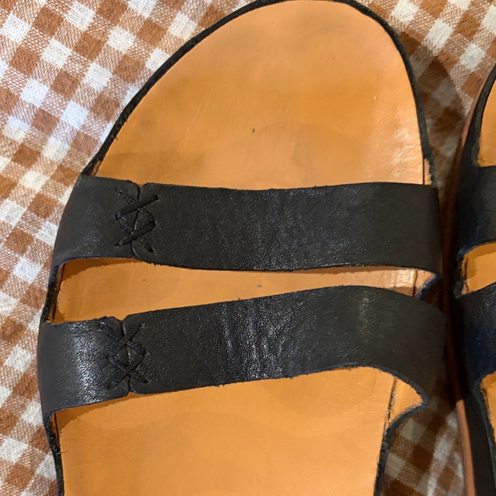 Kork-Ease Black Audrina Leather Sandals - Picture 4 of 6